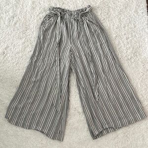 American Eagle Striped Flowy Pants